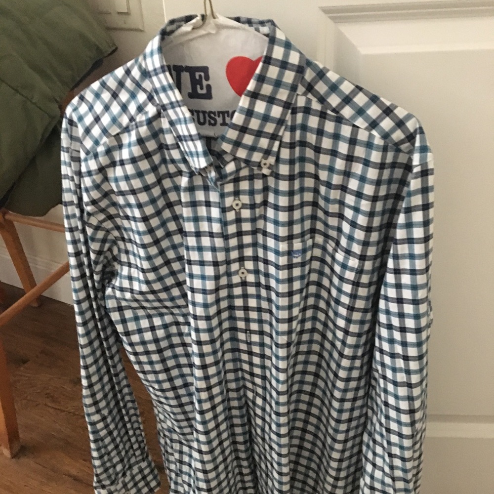 2 Southern Tide Perfect Men’s Shirts!